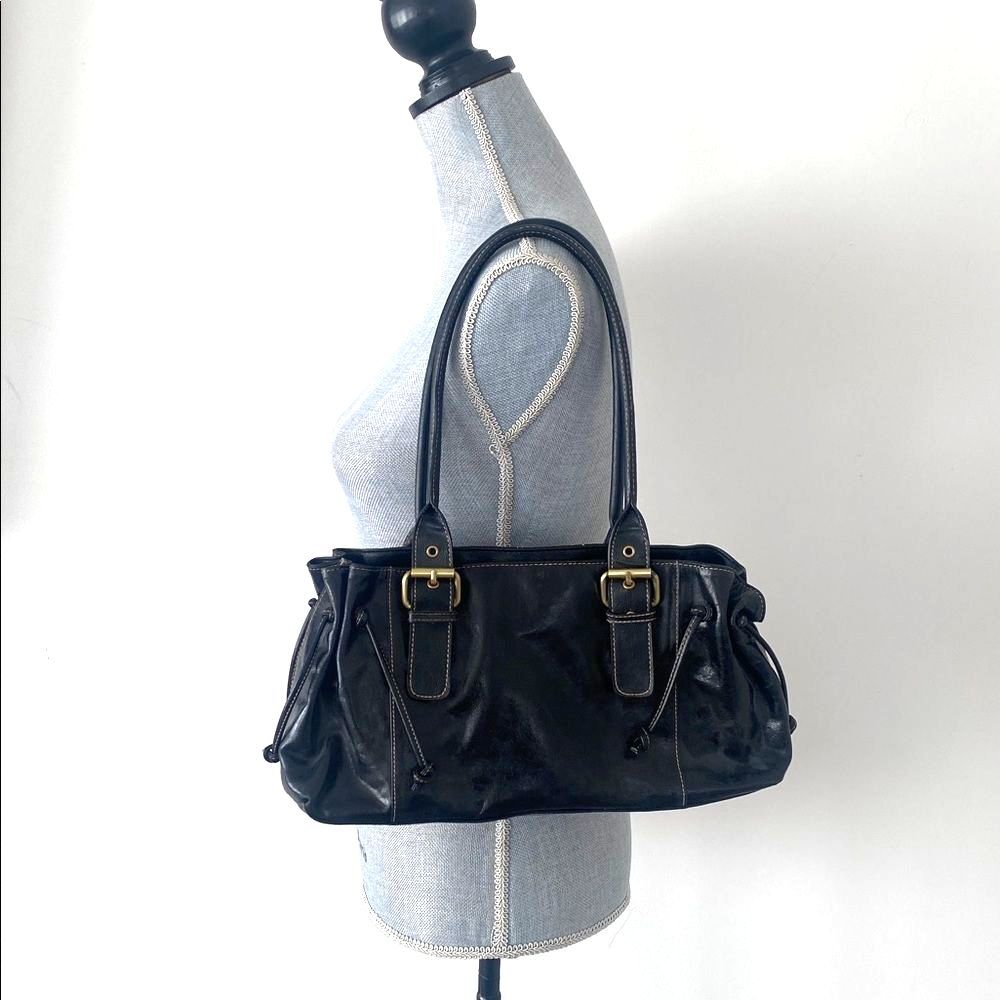 VTG Y2K Classic Black Leather Shoulder Bag Classic Retro Timeless Minimal Chic